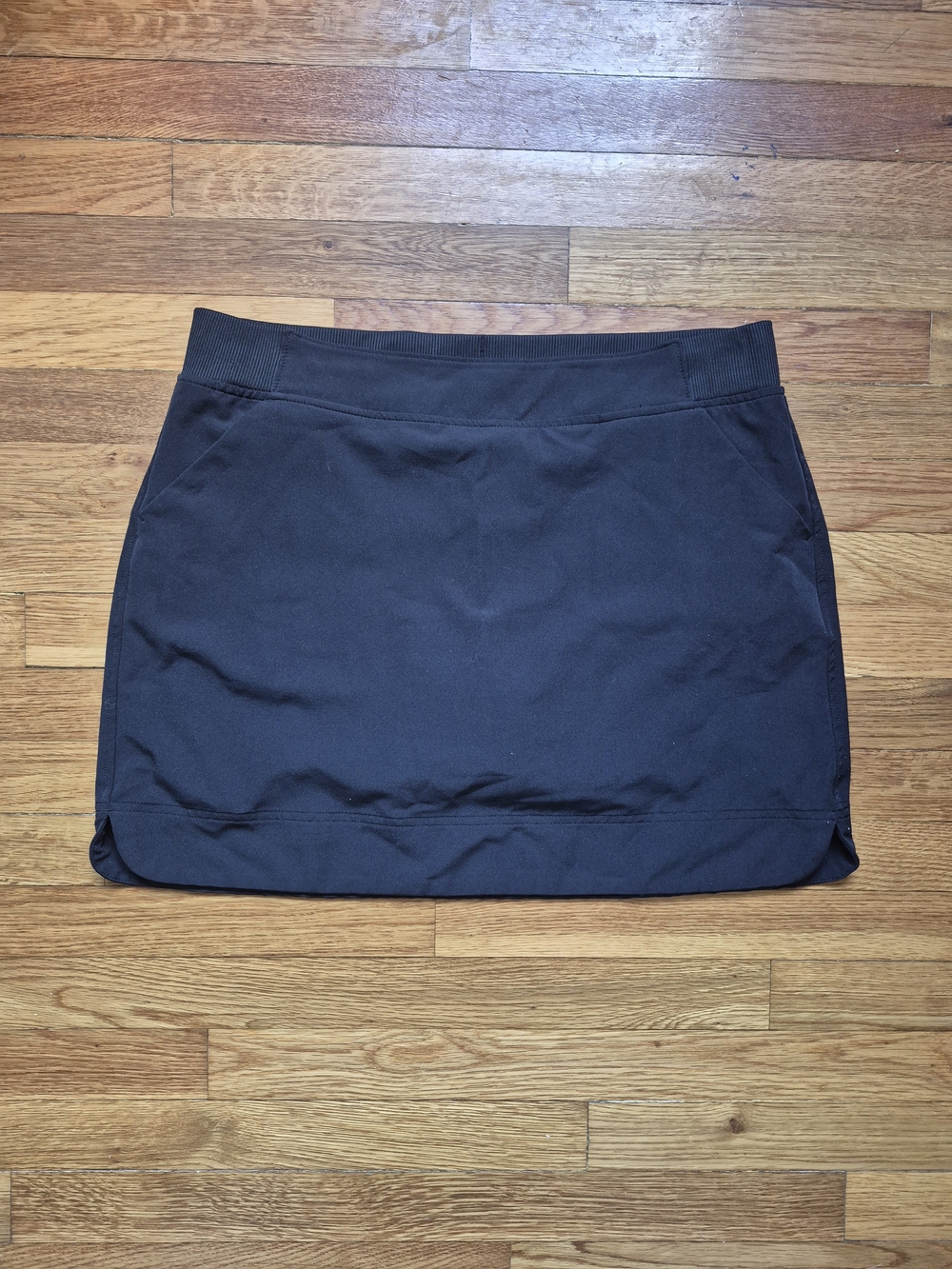Black Active Mini Skirt with Stretch Waistband